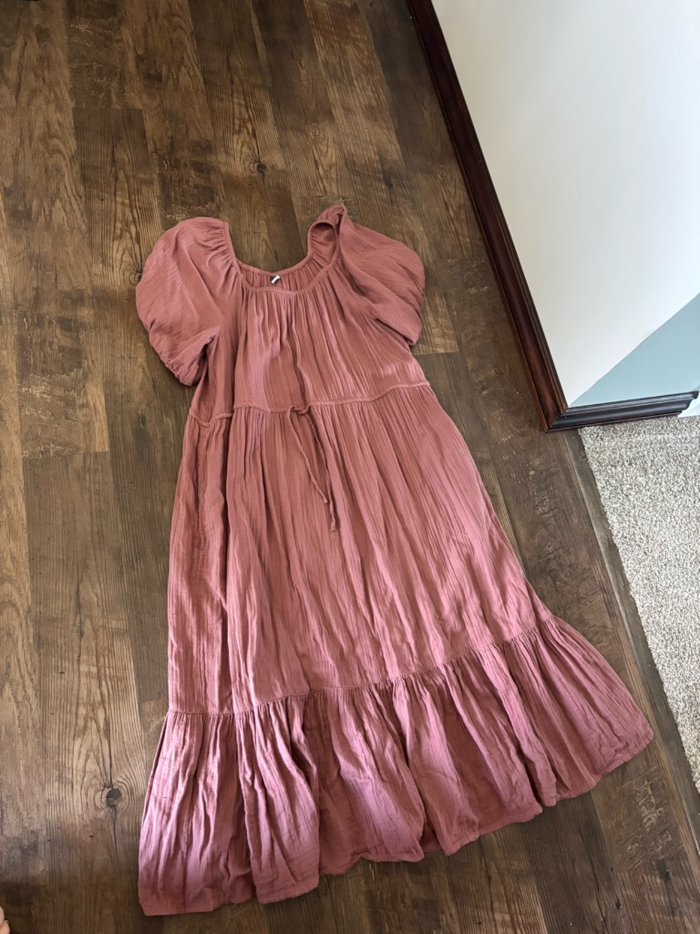 Old Navy Dusty Rose Puff Sleeve Tiered Maxi Dress